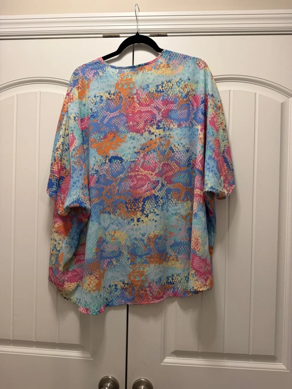 Adrienne Multicolor V-Neck Abstract M - Picture 2 of 2